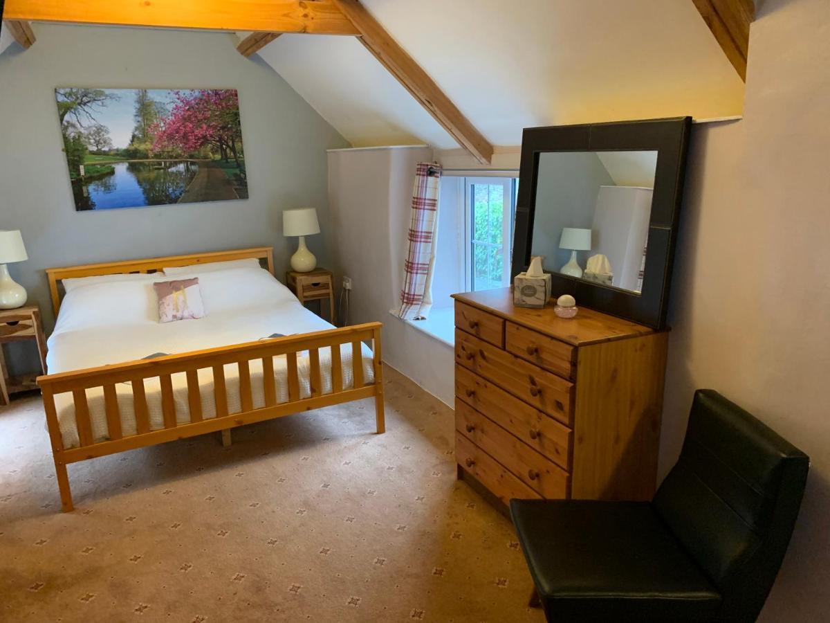 The Horseshoe Inn Shepton Mallet Esterno foto
